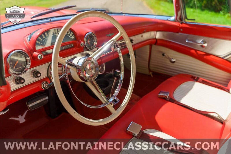 1956 Ford Thunderbird