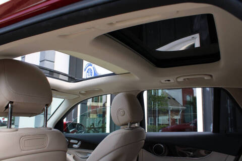 2019 Mercedes-Benz GLC GLC 300