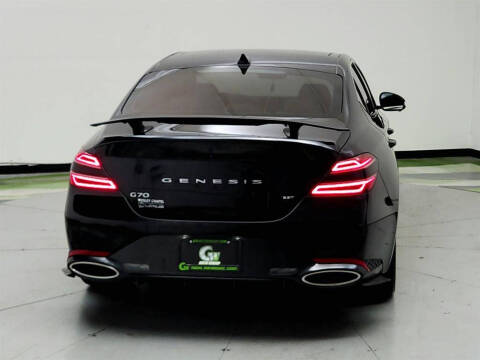 2022 Genesis G70