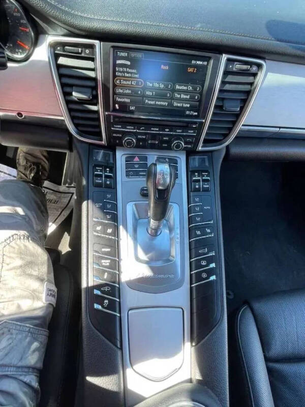 2012 Porsche Panamera