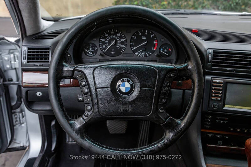 2001 BMW 7 Series 740iL