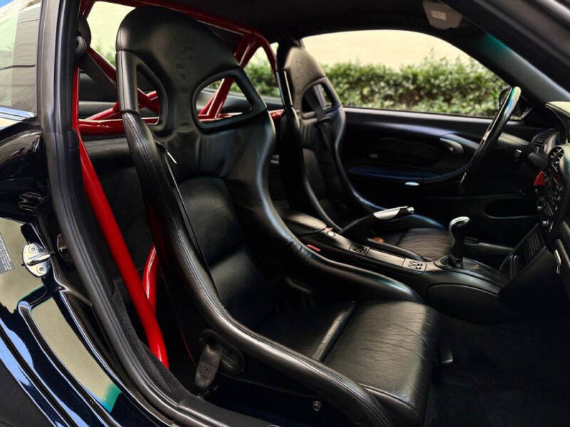 2004 Porsche 911 GT3