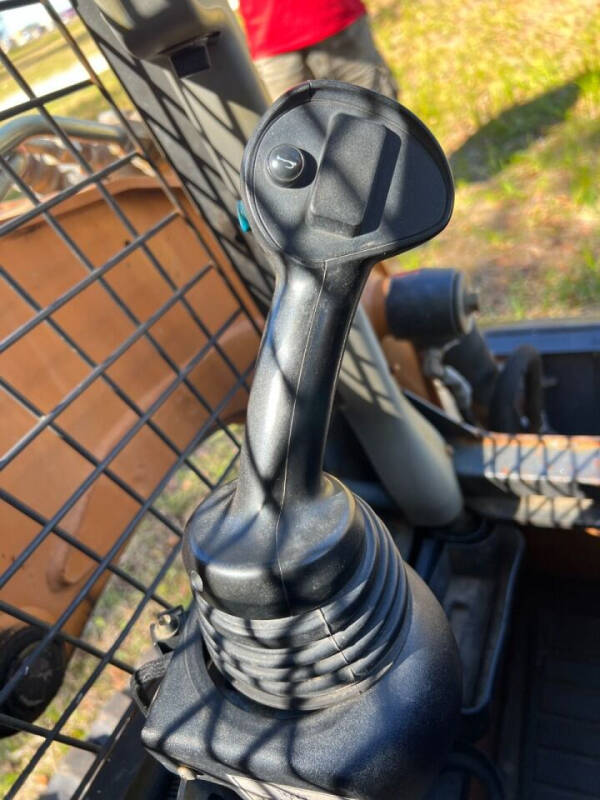 2018 Case IH  TR270 COMPACT TRACT LOADER