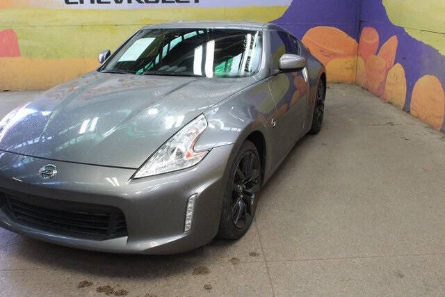 Used 2016 Nissan 370Z Base with VIN JN1AZ4EH1GM931595 for sale in Grand Ledge, MI