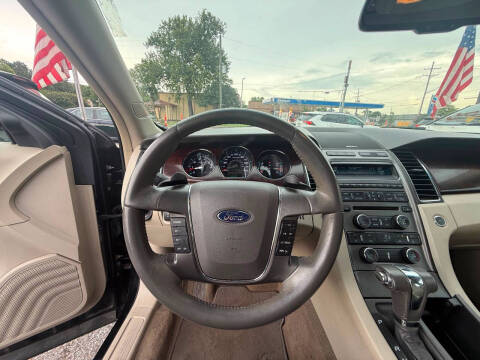 2012 Ford Taurus SEL