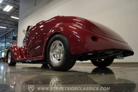 1937 Ford Cabriolet