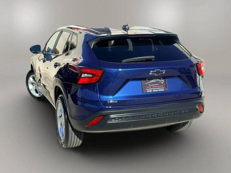 2024 Chevrolet Trax LS