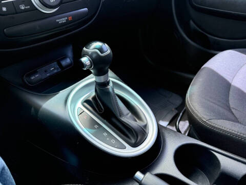 2019 Kia Soul +