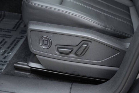 2025 Audi Q5 quattro Premium Plus TFSI