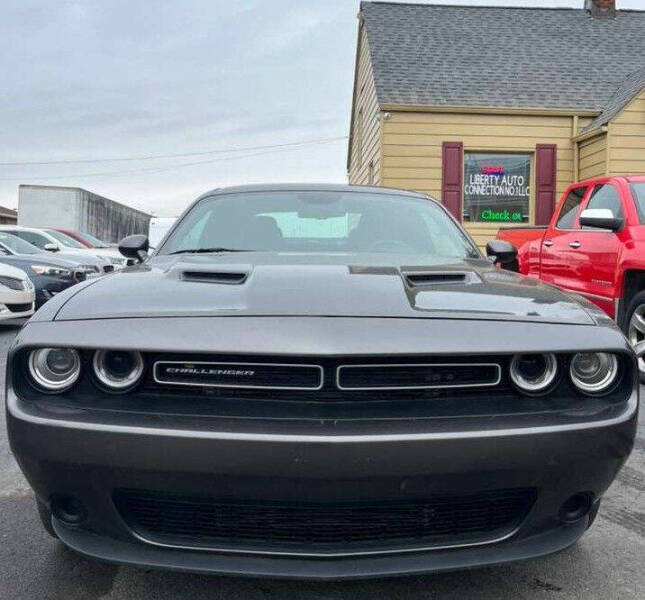 2019 Dodge Challenger SXT