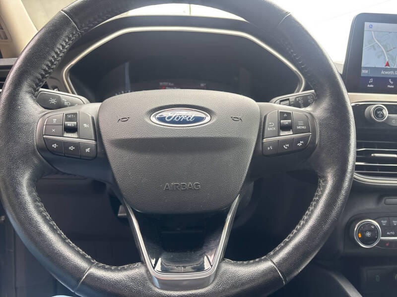 2020 Ford Escape SEL