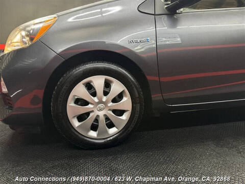 2014 Toyota Prius c Three