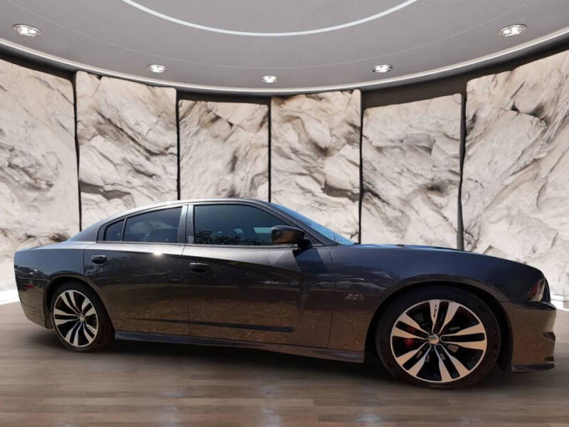 2013 Dodge Charger SRT8