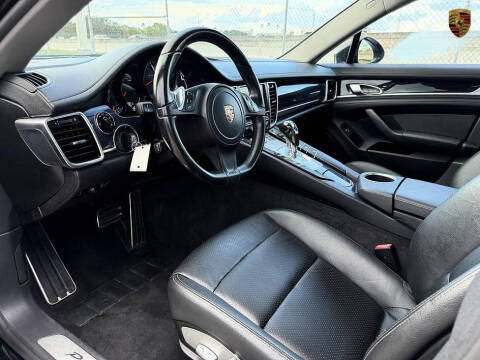 2014 Porsche Panamera
