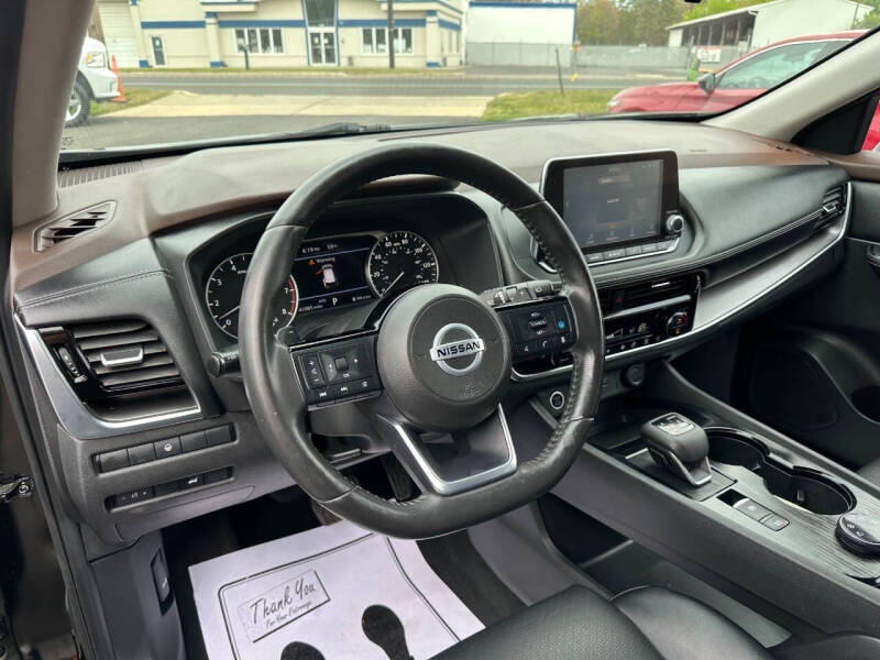 2021 Nissan Rogue SV