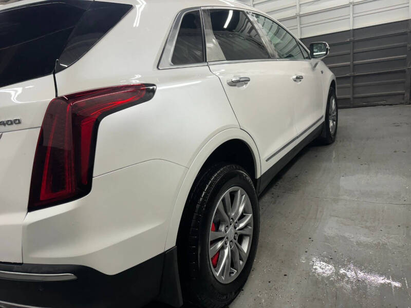 2022 Cadillac XT5 Premium Luxury