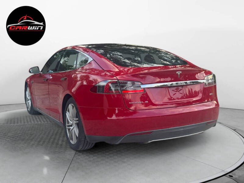 2015 Tesla Model S 90D