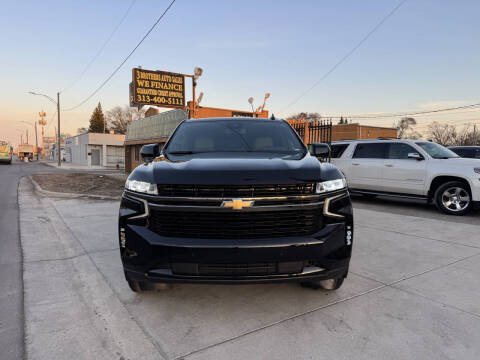 2023 Chevrolet Suburban LT