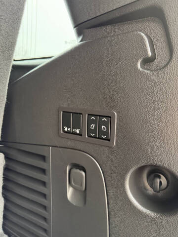 2017 Cadillac Escalade Platinum