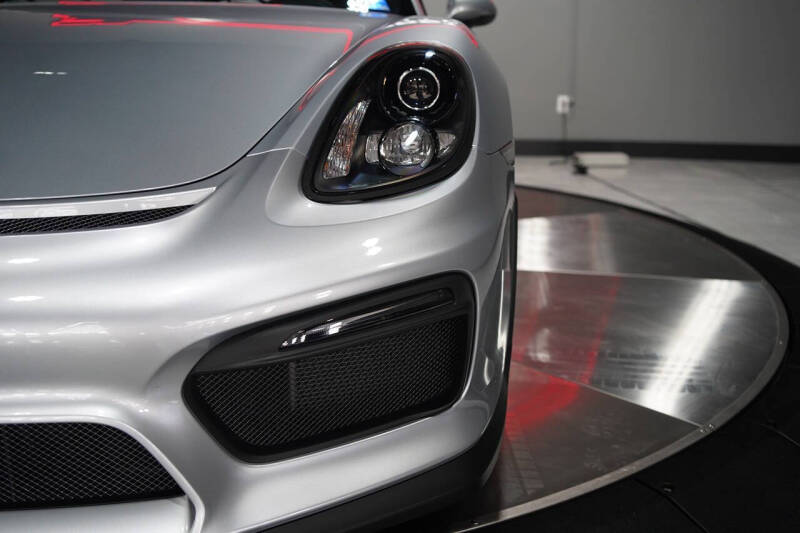 2016 Porsche Cayman GT4