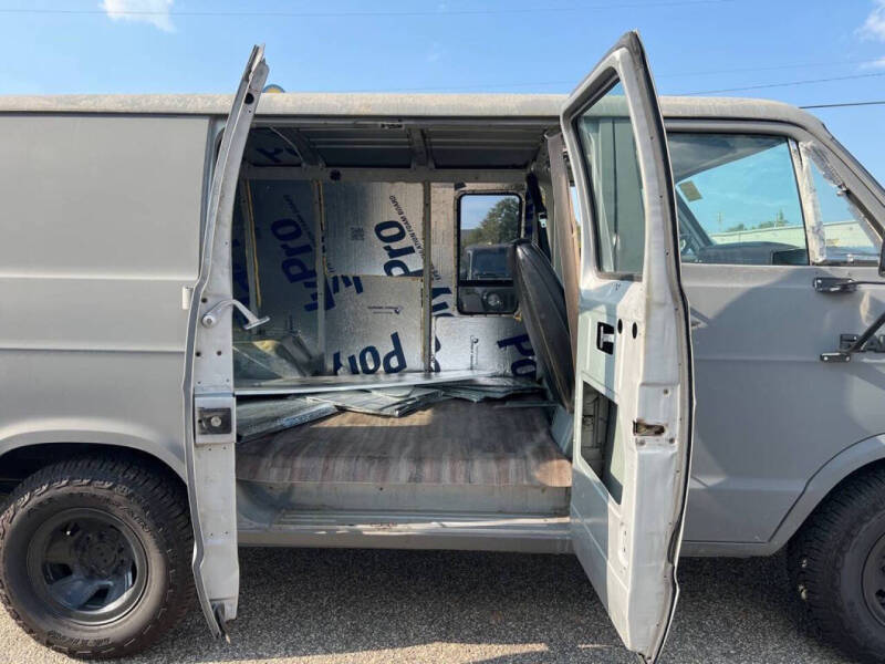 1986 Dodge Ram Van