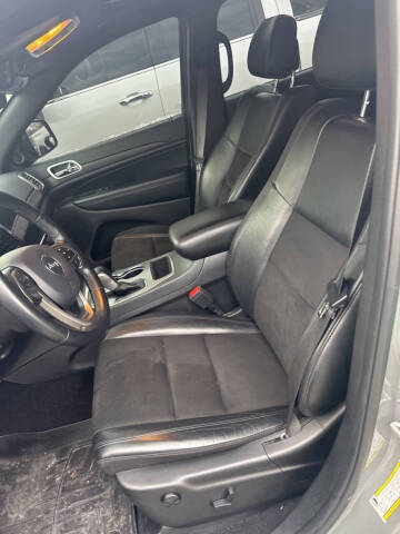 2020 Jeep Grand Cherokee Altitude