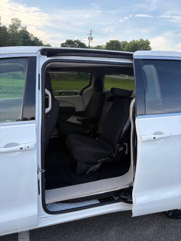 2017 Chrysler Pacifica Touring