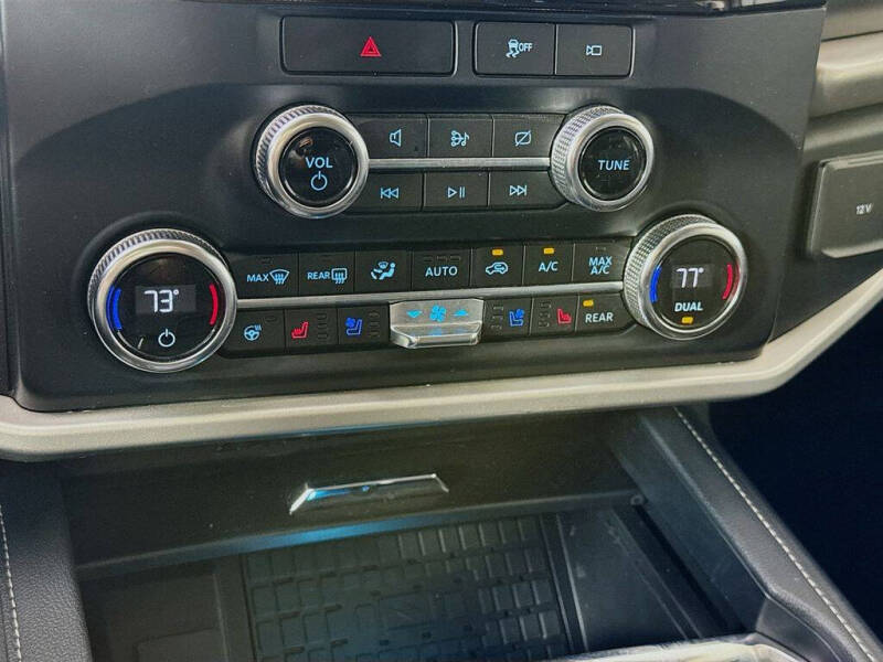 2023 Ford Expedition MAX XLT