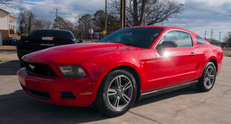 2011 Ford Mustang V6's photo