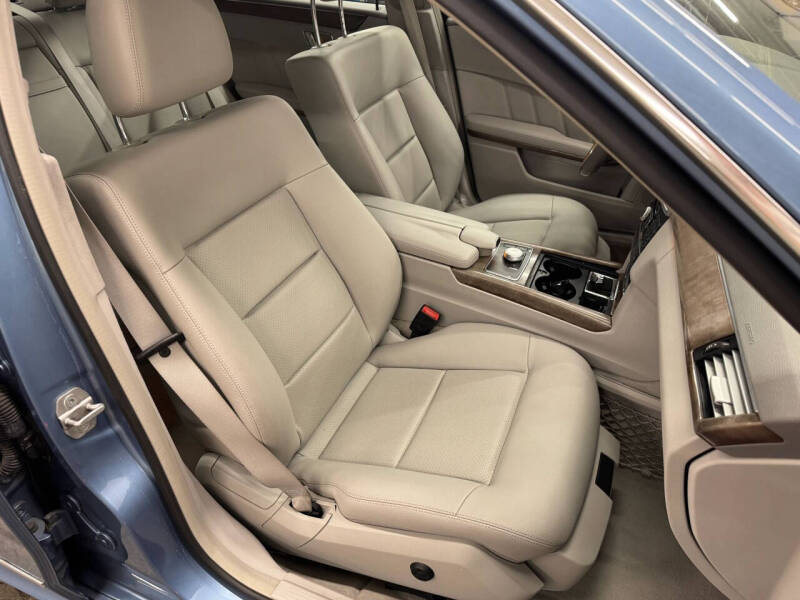 2011 Mercedes-Benz E-Class