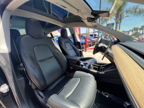 2019 Tesla Model 3 Long Range