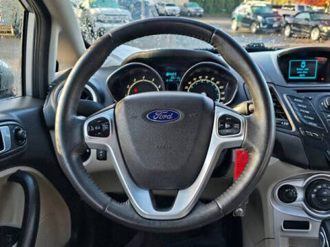 2014 Ford Fiesta SE