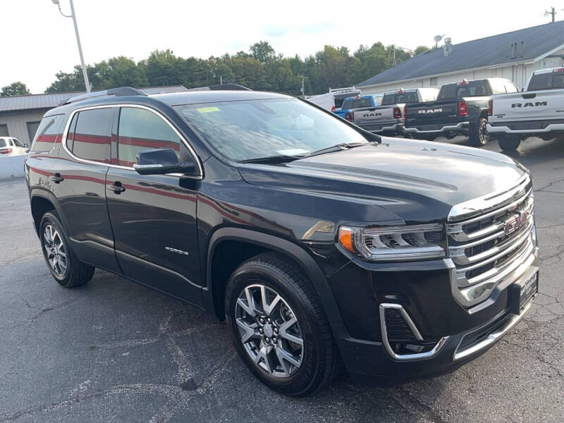 2023 GMC Acadia SLT