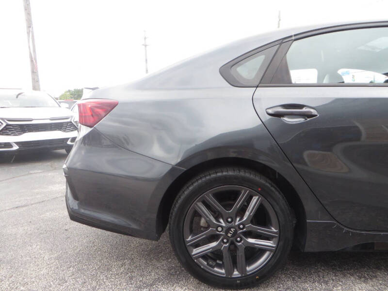 2021 Kia Forte GT Line