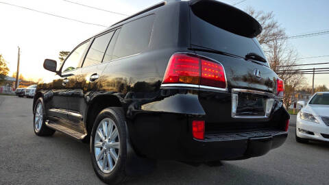 2011 Lexus LX 570