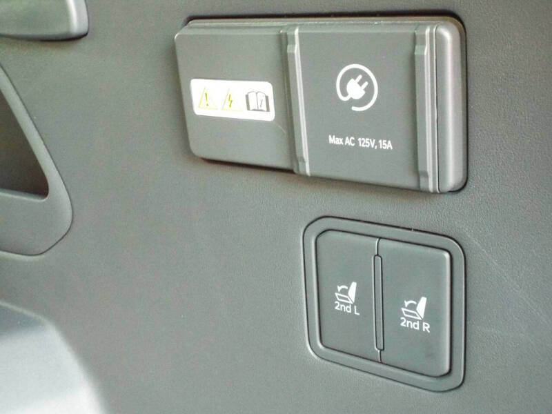 2024 Kia EV9 Light Long Range