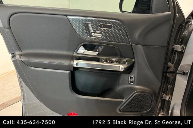 2025 Mercedes-Benz GLB GLB 250 4MATIC