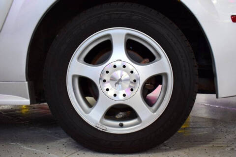 2004 Ford Mustang Deluxe