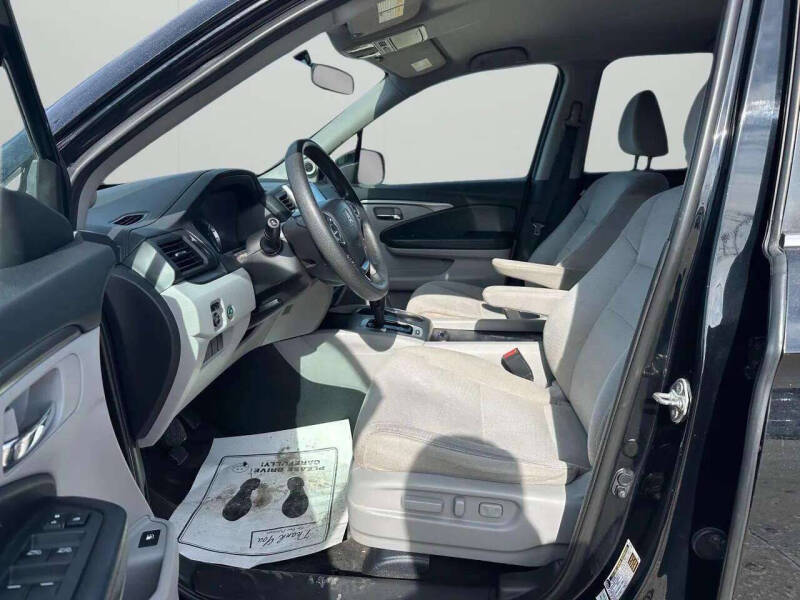 2017 Honda Pilot EX