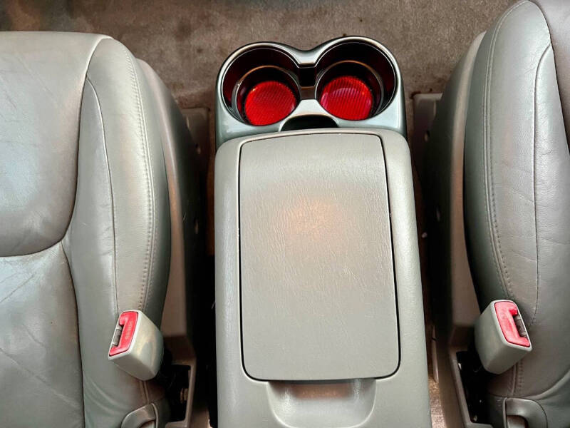 2006 Toyota Sienna XLE 7 Passenger