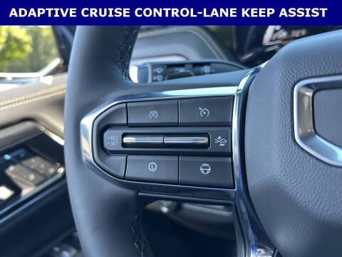 2025 GMC Yukon Elevation