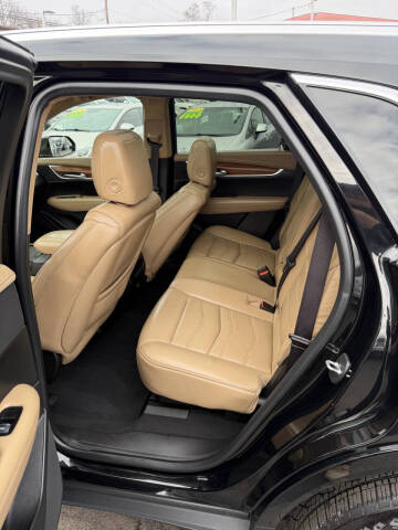 2017 Cadillac XT5 Platinum