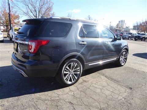 2017 Ford Explorer Platinum