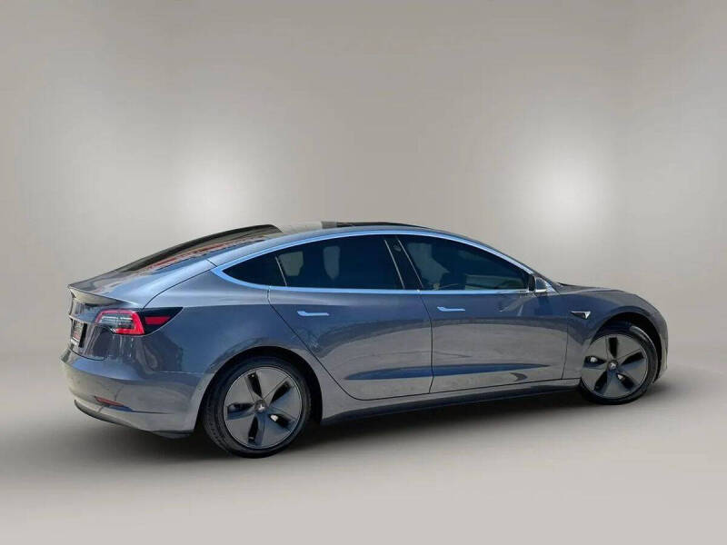 2020 Tesla Model 3 Standard Range Plus