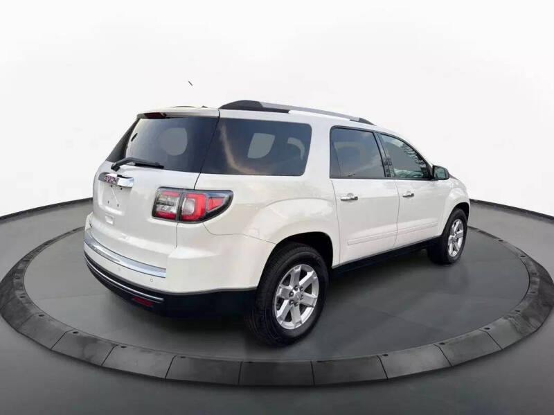 2015 GMC Acadia SLE-2