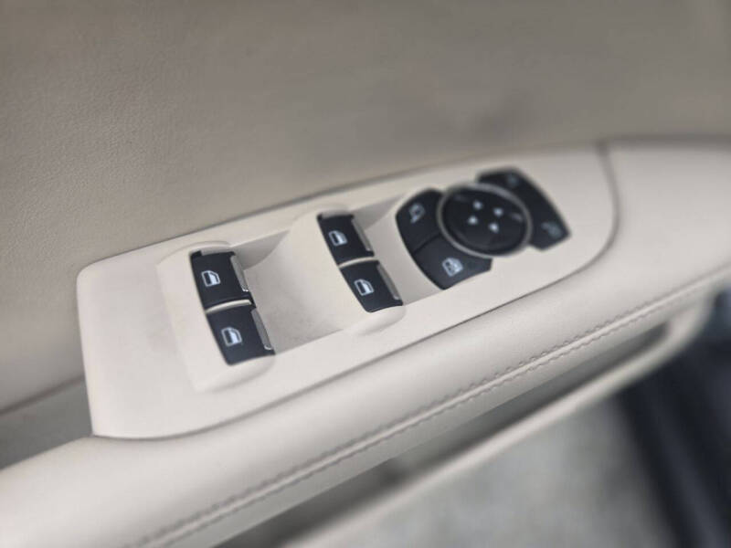 2017 Lincoln MKZ Select