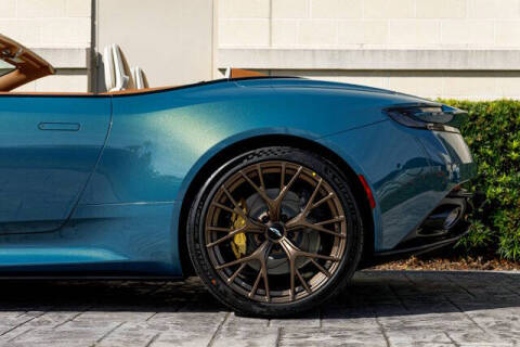 2026 Aston Martin DB12 Volante