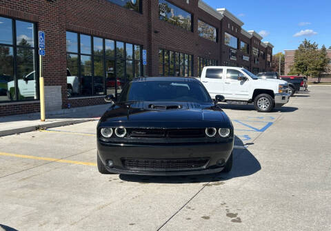 2016 Dodge Challenger R/T Shaker