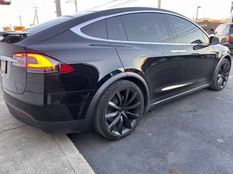 2018 Tesla Model X 75D