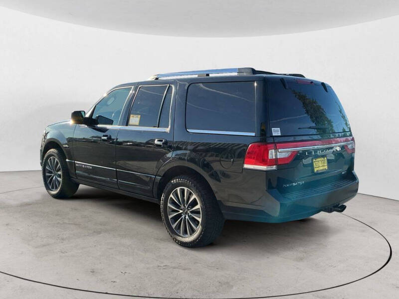 2016 Lincoln Navigator Select